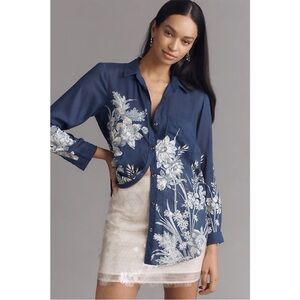 ANTHROPOLOGIE PILCRO Romy Relaxed Button Down Blue & Silver Floral Blouse